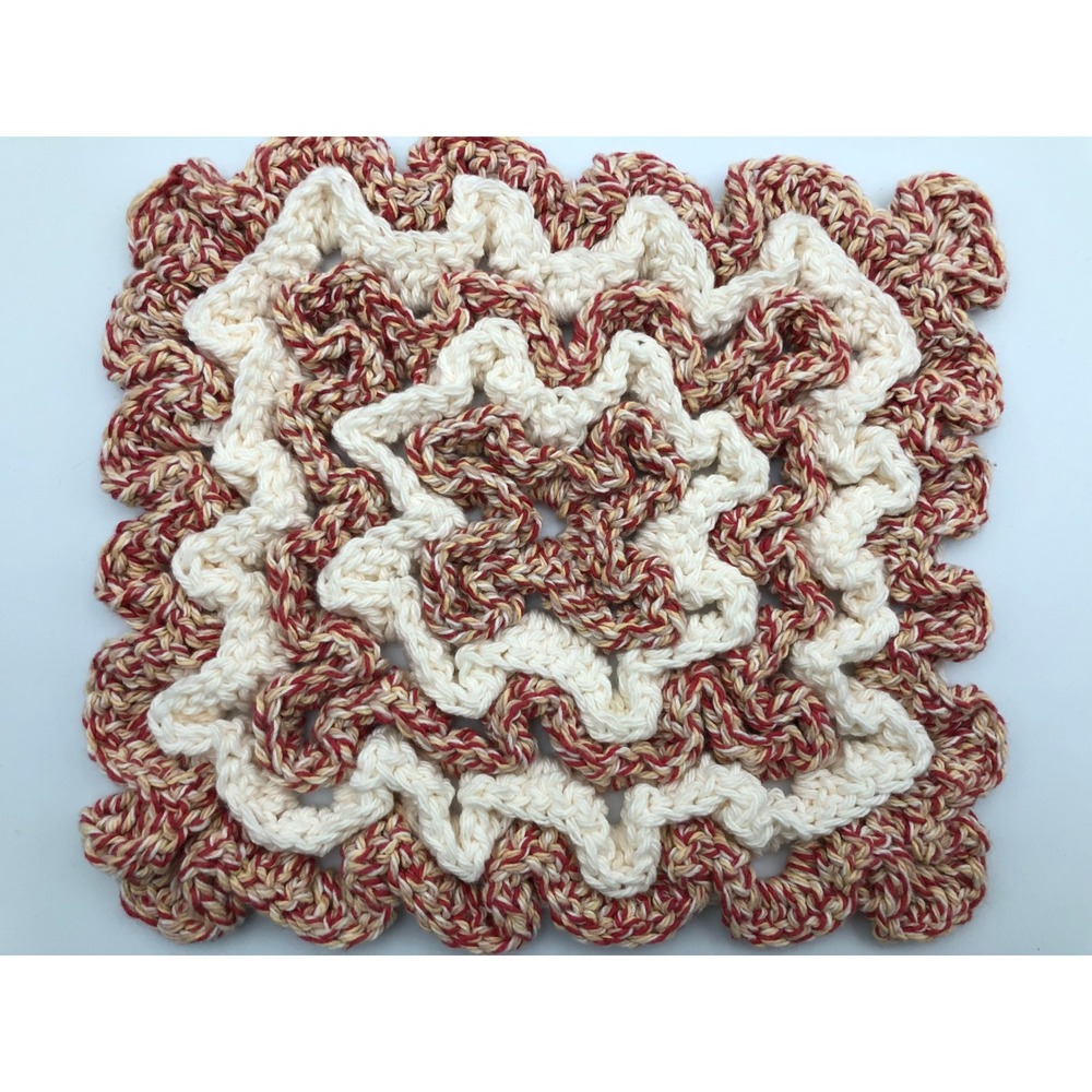 70s Handmade Crochet Trivet Hot Pad Cream Rustic Variegated Scalloped Edge 10x9